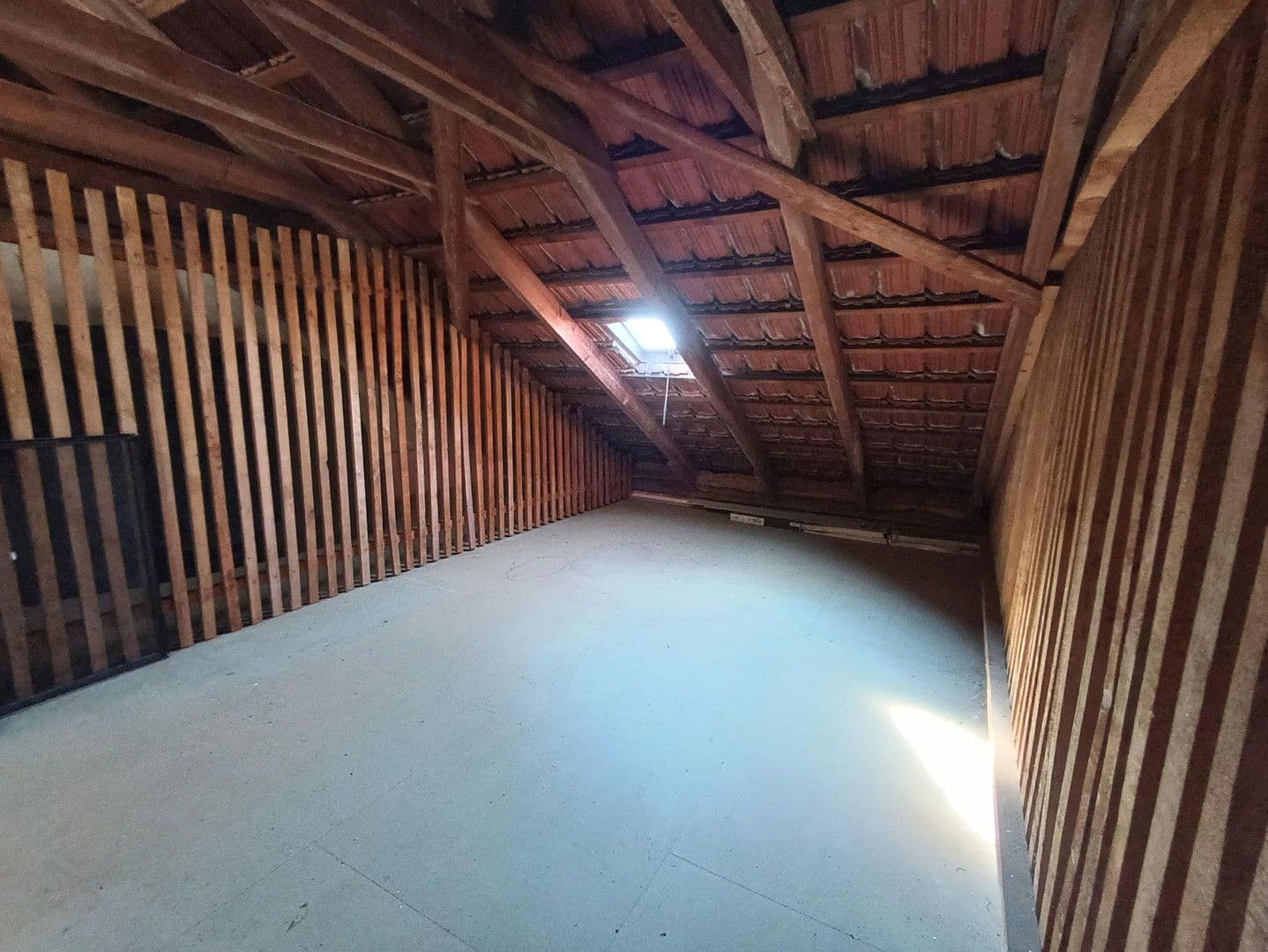 Predaj bytu 4-izbový 104 m², Friedenstr. 74, Nürnberg, Bavorsko Predaj bytu 4-izbový 104 m², Friedenstr. 74, Nürnberg, Bavorsko