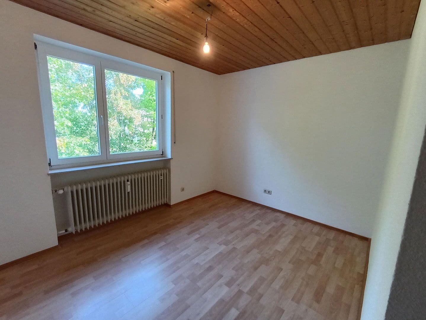 Predaj bytu 4-izbový 104 m², Friedenstr. 74, Nürnberg, Bavorsko Predaj bytu 4-izbový 104 m², Friedenstr. 74, Nürnberg, Bavorsko
