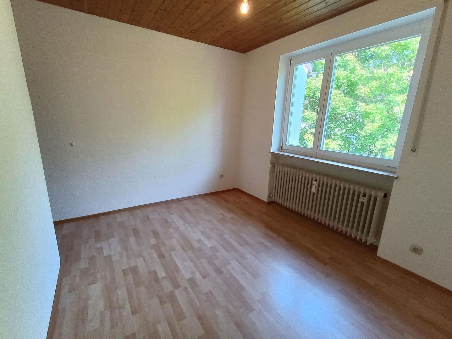 Predaj bytu 4-izbový 104 m², Friedenstr. 74, Nürnberg, Bavorsko Predaj bytu 4-izbový 104 m², Friedenstr. 74, Nürnberg, Bavorsko