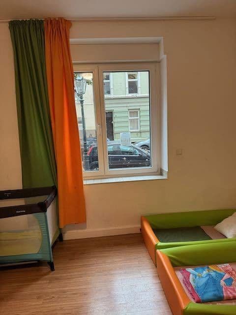 Predaj bytu 2-izbový 66 m², Kirchstr. 39, Düsseldorf, Severné Porýnie - Westfálsko Predaj bytu 2-izbový 66 m², Kirchstr. 39, Düsseldorf, Severné Porýnie - Westfálsko