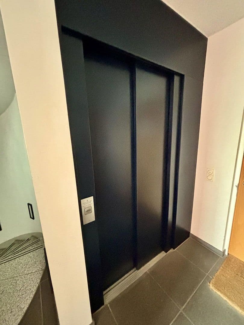 Predaj bytu 2-izbový 69 m², Servatiusweg 19-23, Bornheim, Severné Porýnie - Westfálsko Predaj bytu 2-izbový 69 m², Servatiusweg 19-23, Bornheim, Severné Porýnie - Westfálsko