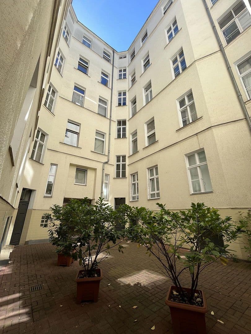 Predaj kancelárie 141 m², Berlin, Berlín Predaj kancelárie 141 m², Berlin, Berlín