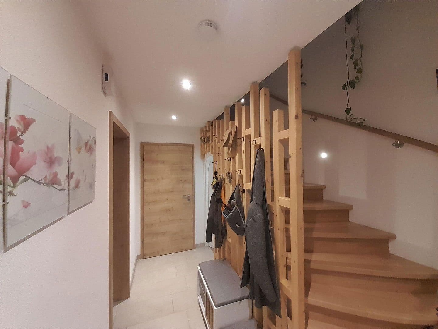 Predaj domu 190 m², pozemek 810 m², Breitenbrunn, Bavorsko Predaj domu 190 m², pozemek 810 m², Breitenbrunn, Bavorsko