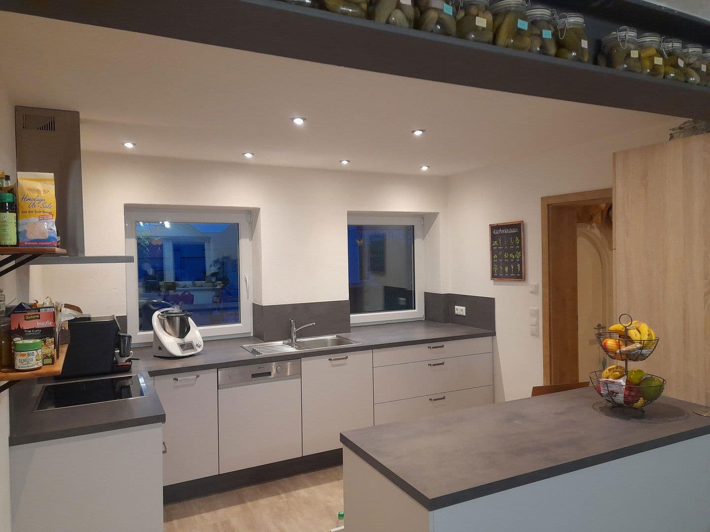 Predaj domu 190 m², pozemek 810 m², Breitenbrunn, Bavorsko Predaj domu 190 m², pozemek 810 m², Breitenbrunn, Bavorsko