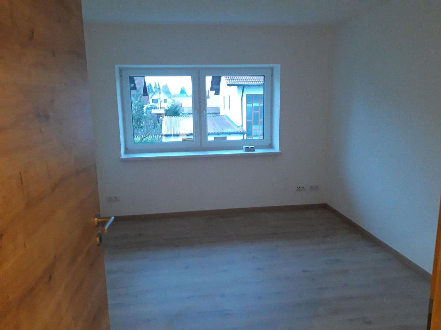 Predaj domu 190 m², pozemek 810 m², Breitenbrunn, Bavorsko Predaj domu 190 m², pozemek 810 m², Breitenbrunn, Bavorsko
