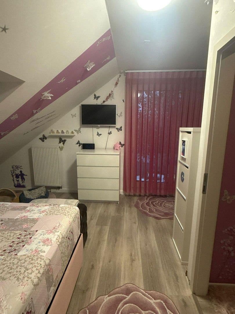 Predaj domu 122 m², pozemek 200 m², Heideweg, Halstenbek, Šlezvicko-Holštajnsko Predaj domu 122 m², pozemek 200 m², Heideweg, Halstenbek, Šlezvicko-Holštajnsko