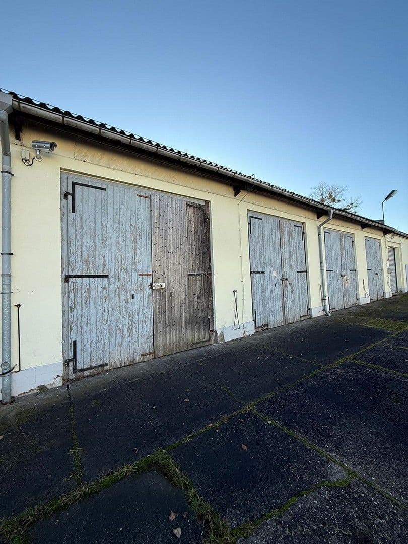 Prenájom garáže 84 m², Mutzschener Bahnhofstraße 77, Grimma, Sasko Prenájom garáže 84 m², Mutzschener Bahnhofstraße 77, Grimma, Sasko