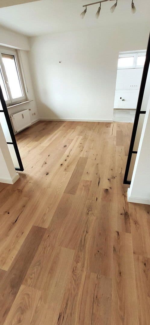 Prenájom bytu 3-izbový 105 m², Heinrich-von-Gagern-Str. 13, Lorsch, Hesensko Prenájom bytu 3-izbový 105 m², Heinrich-von-Gagern-Str. 13, Lorsch, Hesensko