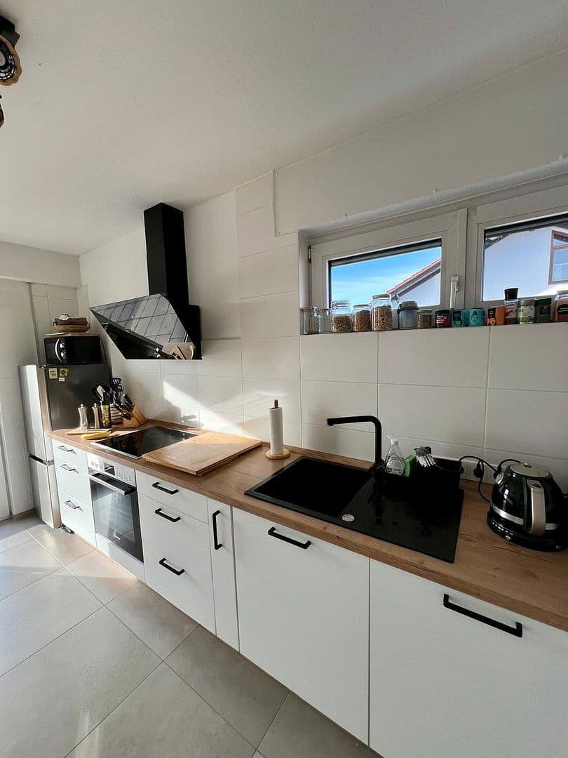 Prenájom bytu 3-izbový 105 m², Heinrich-von-Gagern-Str. 13, Lorsch, Hesensko Prenájom bytu 3-izbový 105 m², Heinrich-von-Gagern-Str. 13, Lorsch, Hesensko