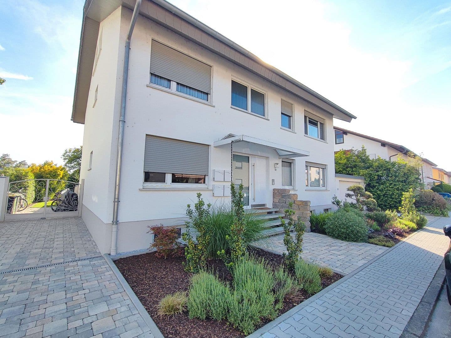 Prenájom bytu 3-izbový 105 m², Heinrich-von-Gagern-Str. 13, Lorsch, Hesensko Prenájom bytu 3-izbový 105 m², Heinrich-von-Gagern-Str. 13, Lorsch, Hesensko