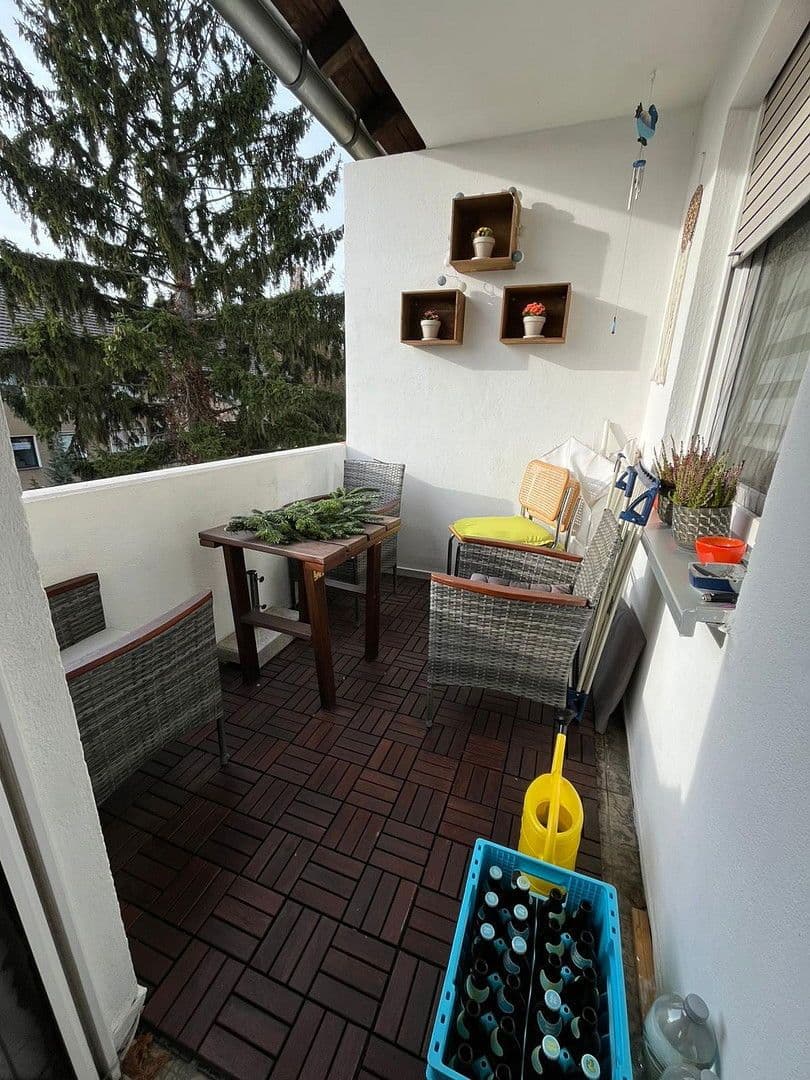 Prenájom bytu 3-izbový 76 m², Kölner Straße 23, Hürth, Severné Porýnie - Westfálsko Prenájom bytu 3-izbový 76 m², Kölner Straße 23, Hürth, Severné Porýnie - Westfálsko