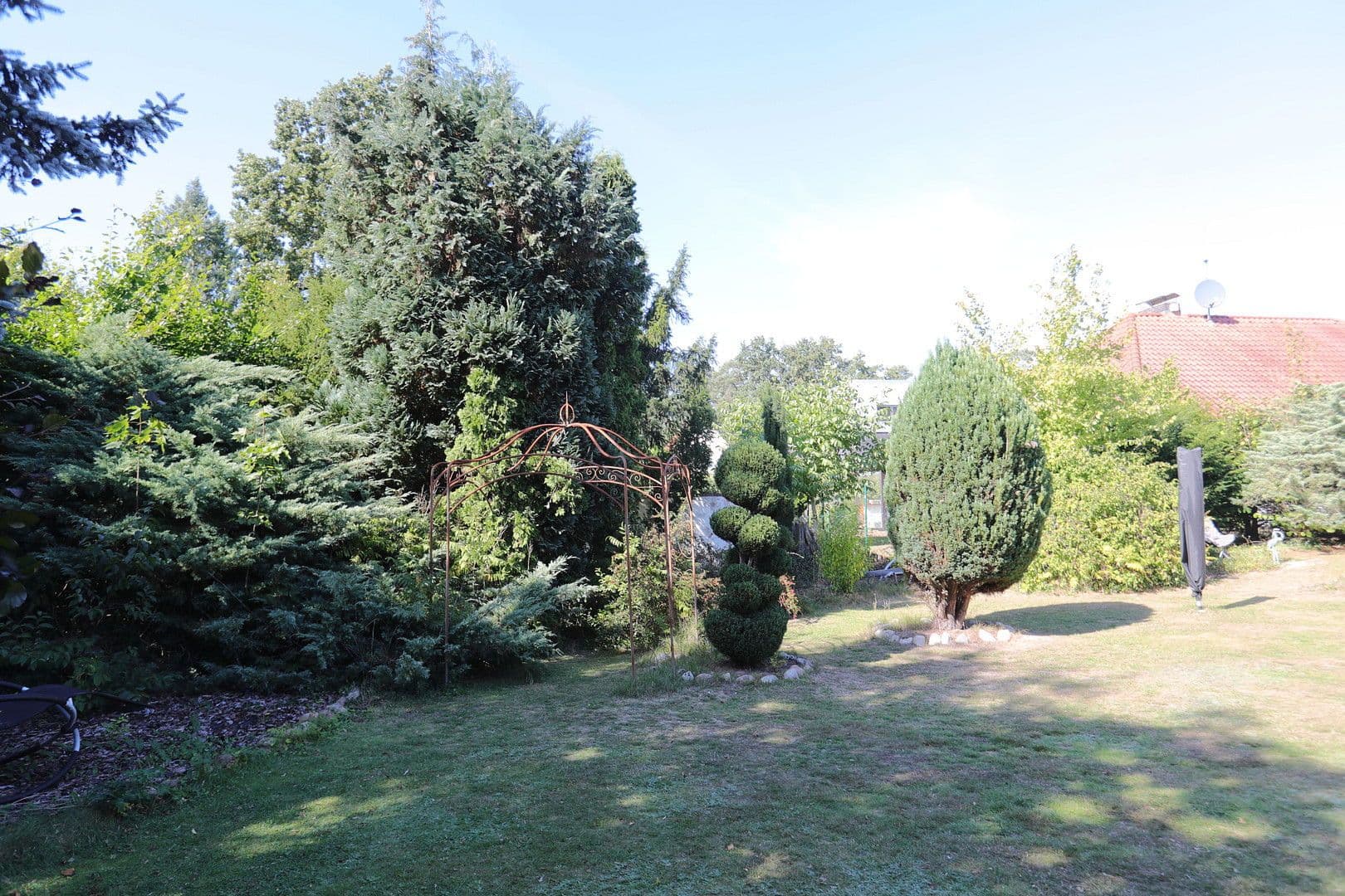 Predaj domu 159 m², pozemek 915 m², Elsternstieg 3, Burgdorf, Dolné Sasko Predaj domu 159 m², pozemek 915 m², Elsternstieg 3, Burgdorf, Dolné Sasko