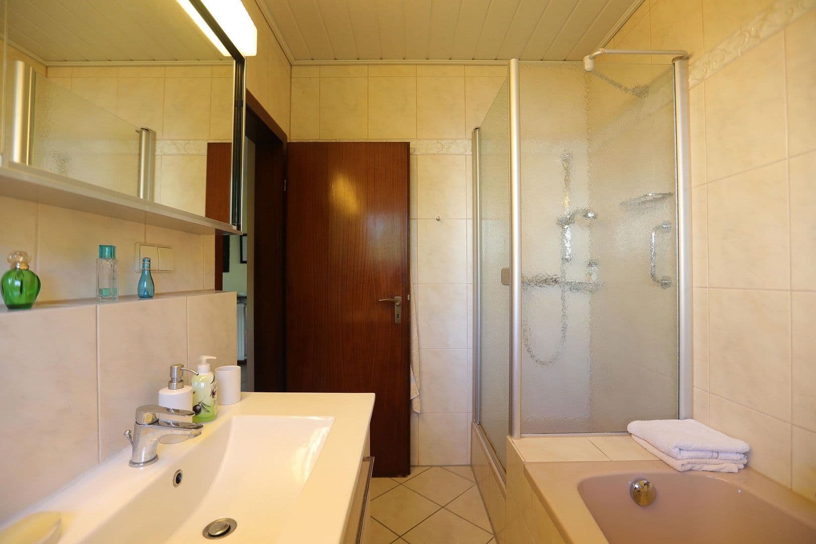 Predaj domu 159 m², pozemek 915 m², Elsternstieg 3, Burgdorf, Dolné Sasko Predaj domu 159 m², pozemek 915 m², Elsternstieg 3, Burgdorf, Dolné Sasko