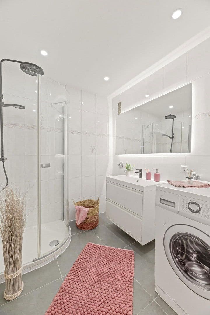 Predaj bytu 3-izbový 82 m², Kornwestheimer Straße 215, Korntal-Münchingen, Bádensko-Wurttembersko Predaj bytu 3-izbový 82 m², Kornwestheimer Straße 215, Korntal-Münchingen, Bádensko-Wurttembersko