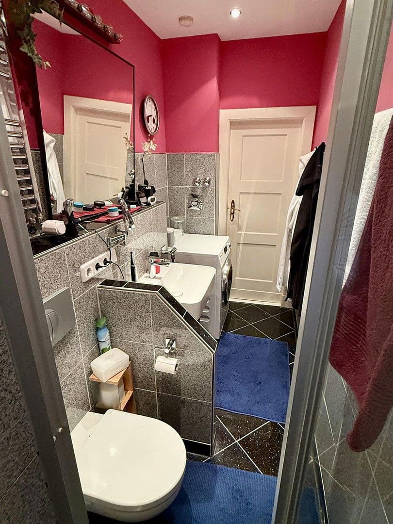 Predaj bytu 2-izbový 62 m², Konradinstr., Berlin, Berlín Predaj bytu 2-izbový 62 m², Konradinstr., Berlin, Berlín