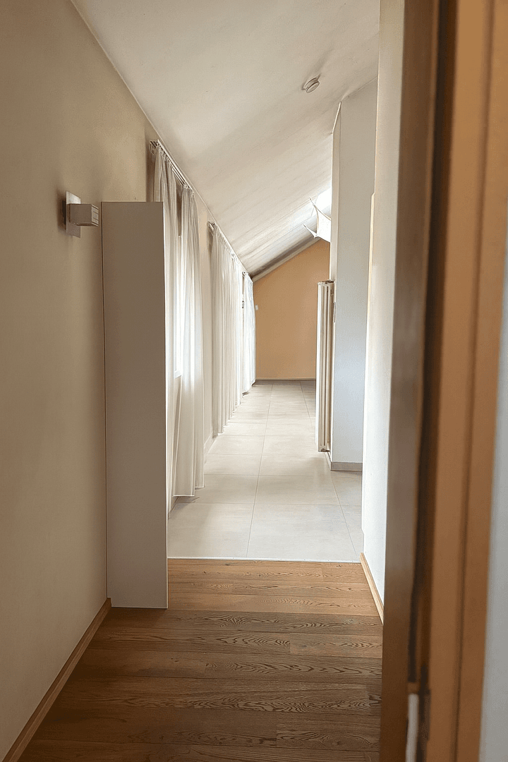 Prenájom bytu 3-izbový 150 m², Ludwigshafen am Rhein, Porýnie-Falcko Prenájom bytu 3-izbový 150 m², Ludwigshafen am Rhein, Porýnie-Falcko