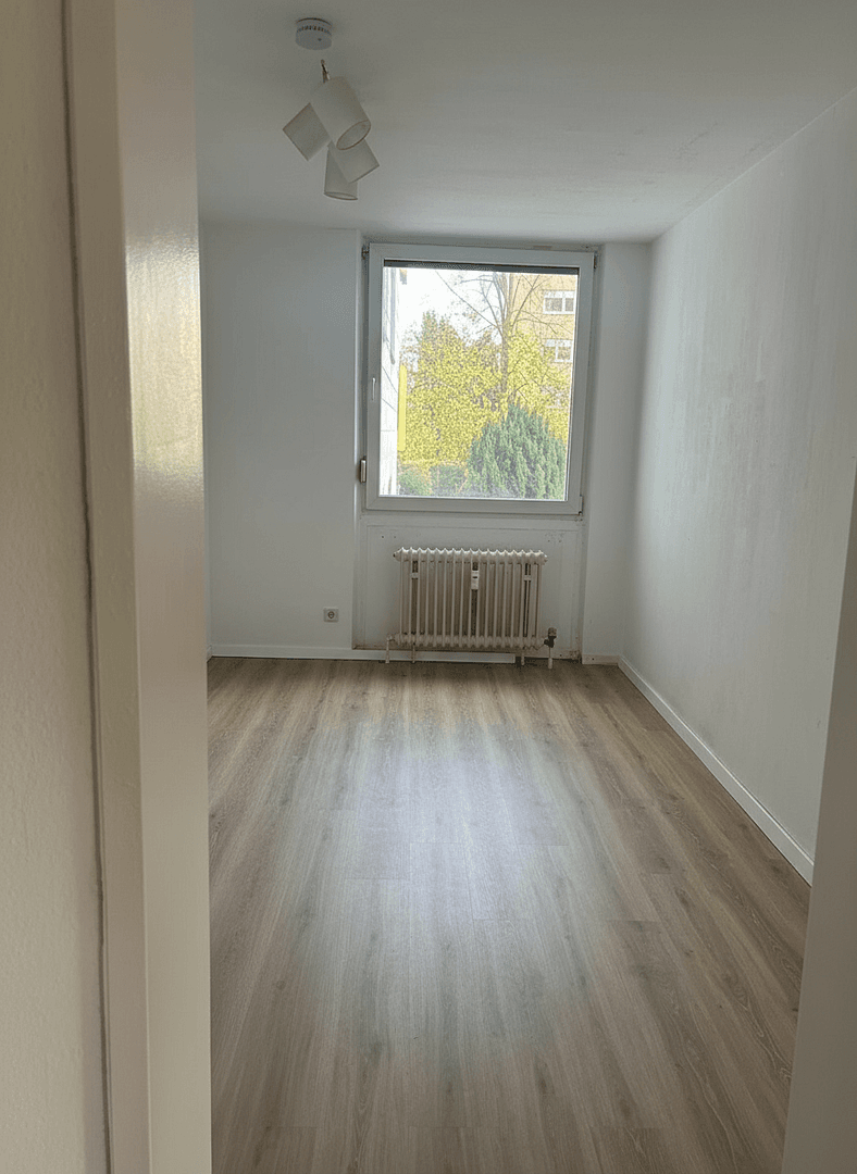 Prenájom bytu 3-izbový 90 m², Kästnerstraße 4, Bietigheim-Bissingen, Bádensko-Wurttembersko Prenájom bytu 3-izbový 90 m², Kästnerstraße 4, Bietigheim-Bissingen, Bádensko-Wurttembersko
