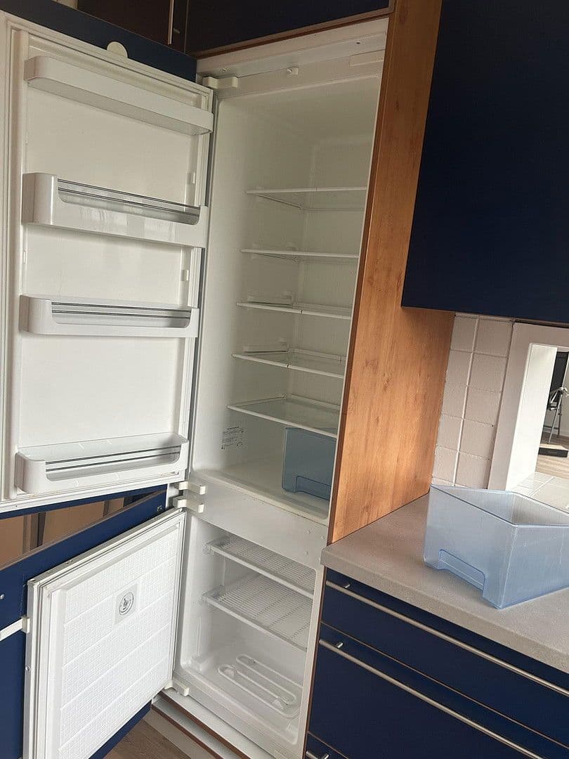 Prenájom bytu 3-izbový 90 m², Kästnerstraße 4, Bietigheim-Bissingen, Bádensko-Wurttembersko Prenájom bytu 3-izbový 90 m², Kästnerstraße 4, Bietigheim-Bissingen, Bádensko-Wurttembersko