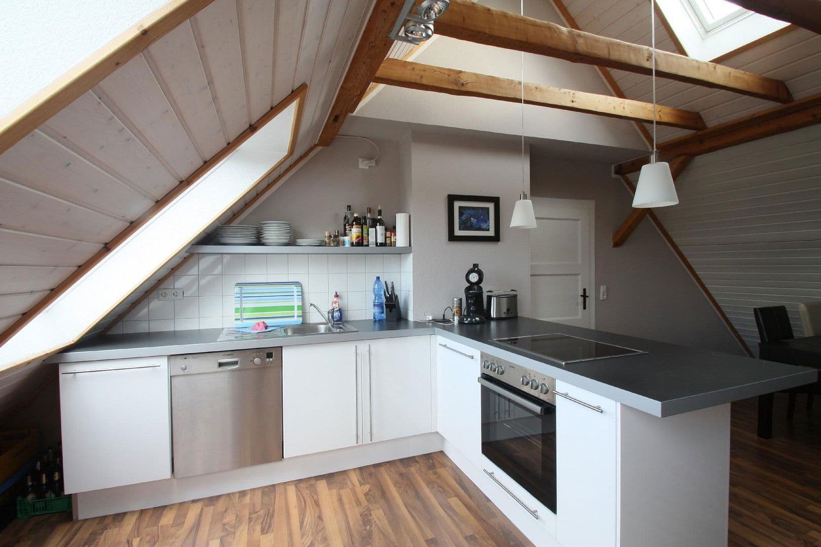 Prenájom bytu 2-izbový 70 m², Wuppertal, Severné Porýnie - Westfálsko Prenájom bytu 2-izbový 70 m², Wuppertal, Severné Porýnie - Westfálsko