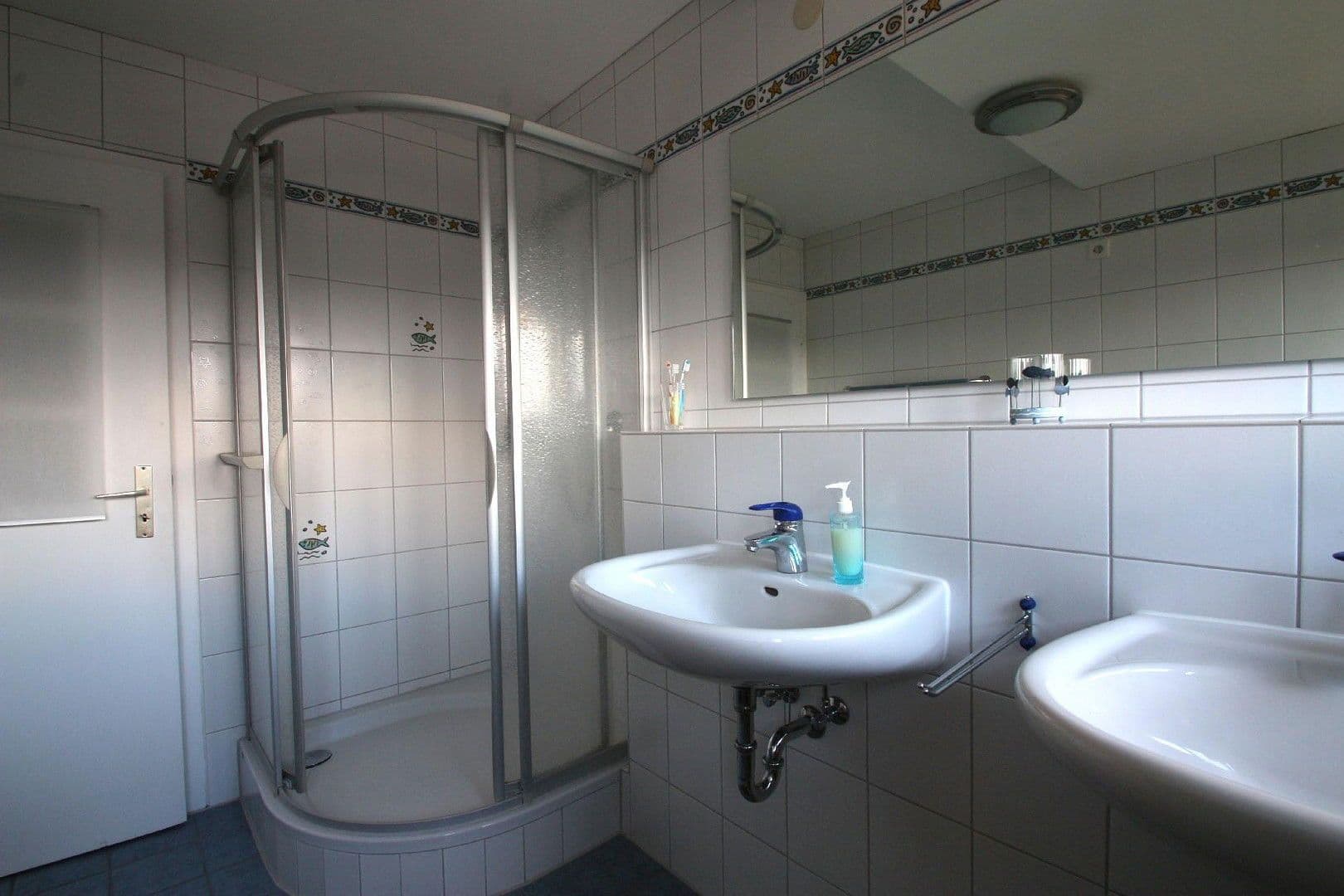 Prenájom bytu 2-izbový 70 m², Wuppertal, Severné Porýnie - Westfálsko Prenájom bytu 2-izbový 70 m², Wuppertal, Severné Porýnie - Westfálsko