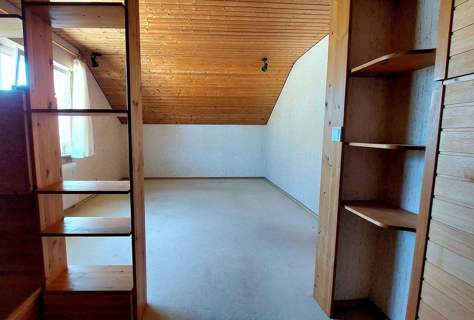 Predaj domu 128 m², pozemek 265 m², Fichtenhain 8, Göppingen, Bádensko-Wurttembersko Predaj domu 128 m², pozemek 265 m², Fichtenhain 8, Göppingen, Bádensko-Wurttembersko