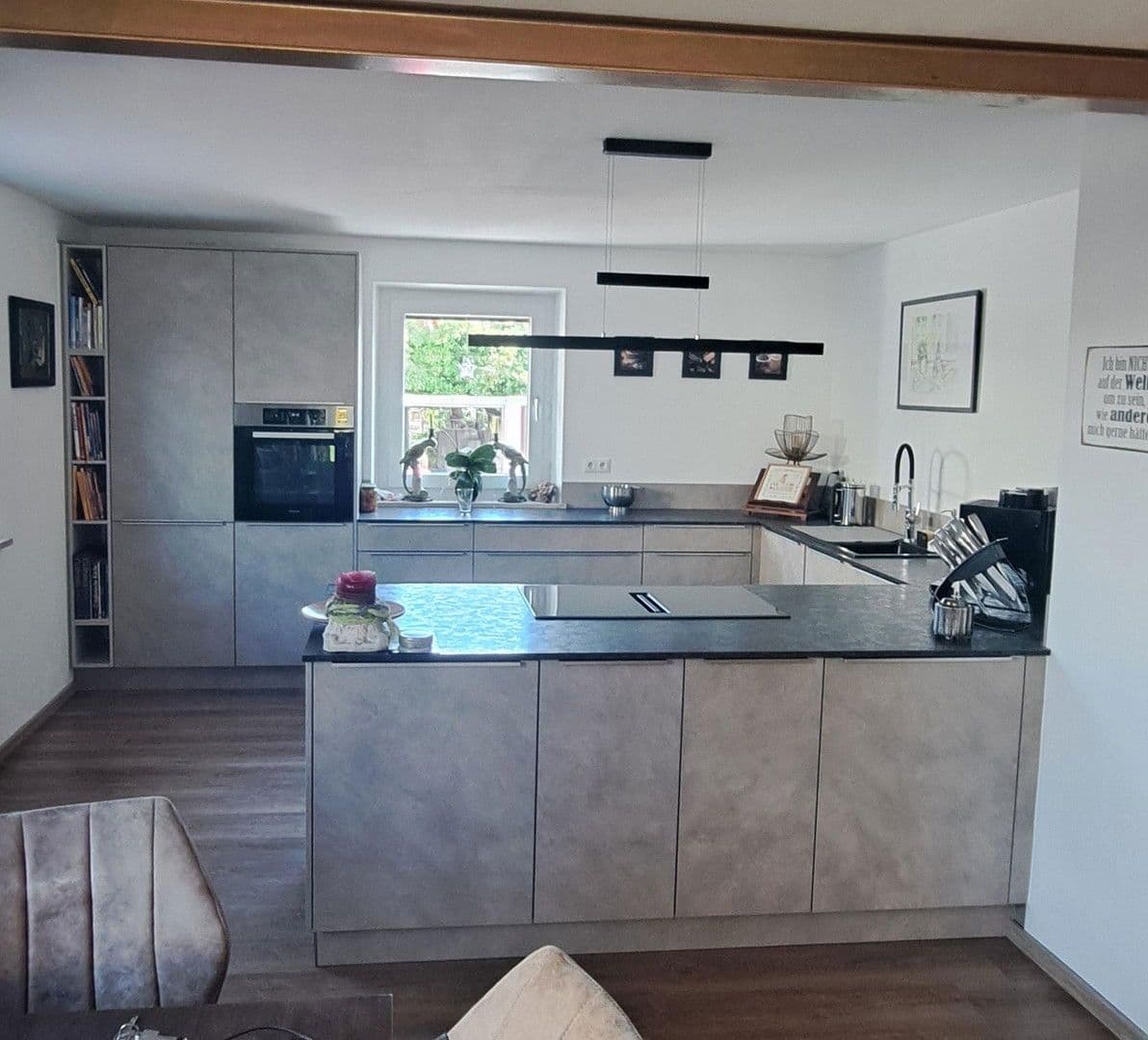 Predaj domu 129 m², pozemek 458 m², Dr. Heiss Straße, 32, Straubing, Bavorsko Predaj domu 129 m², pozemek 458 m², Dr. Heiss Straße, 32, Straubing, Bavorsko