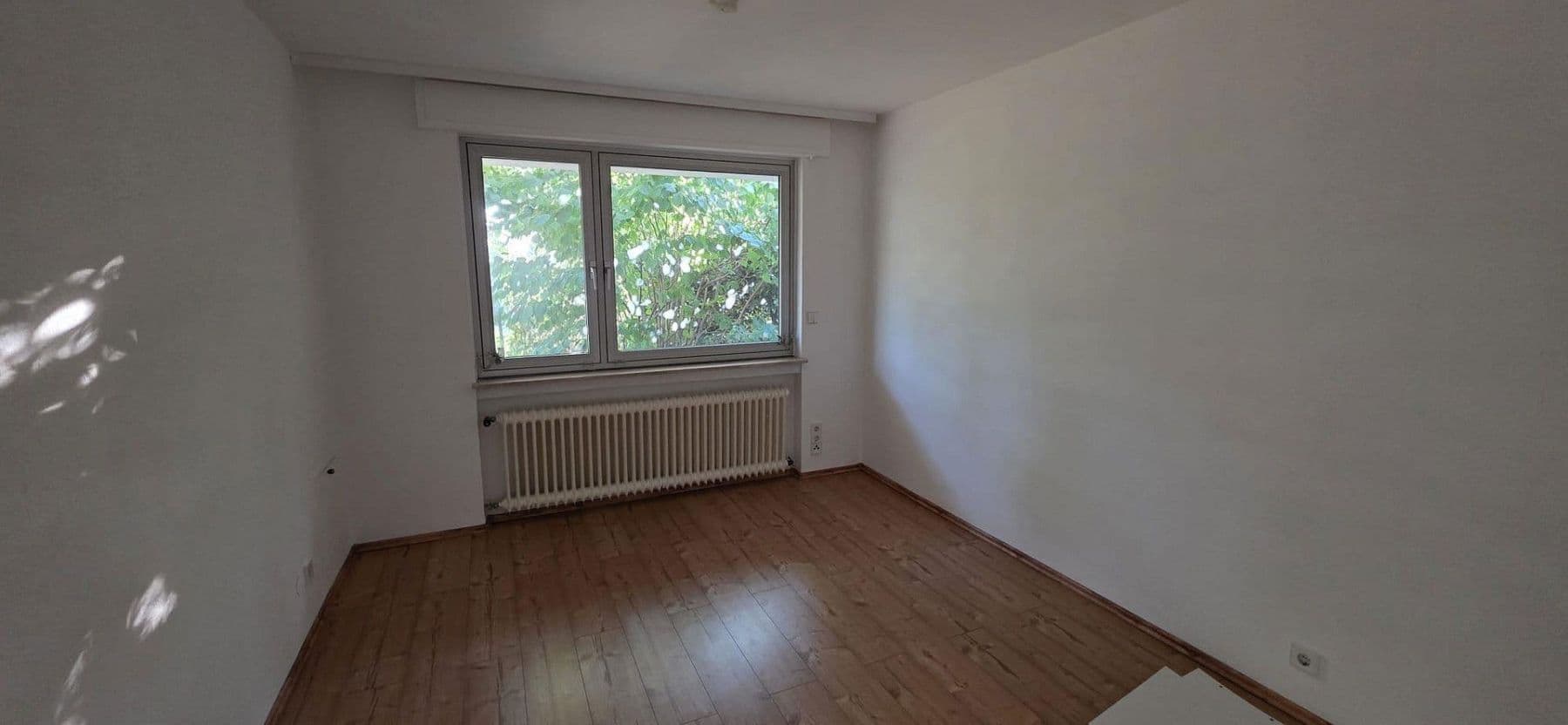Predaj domu 330 m², pozemek 1.066 m², Riedstadt, Hesensko Predaj domu 330 m², pozemek 1.066 m², Riedstadt, Hesensko