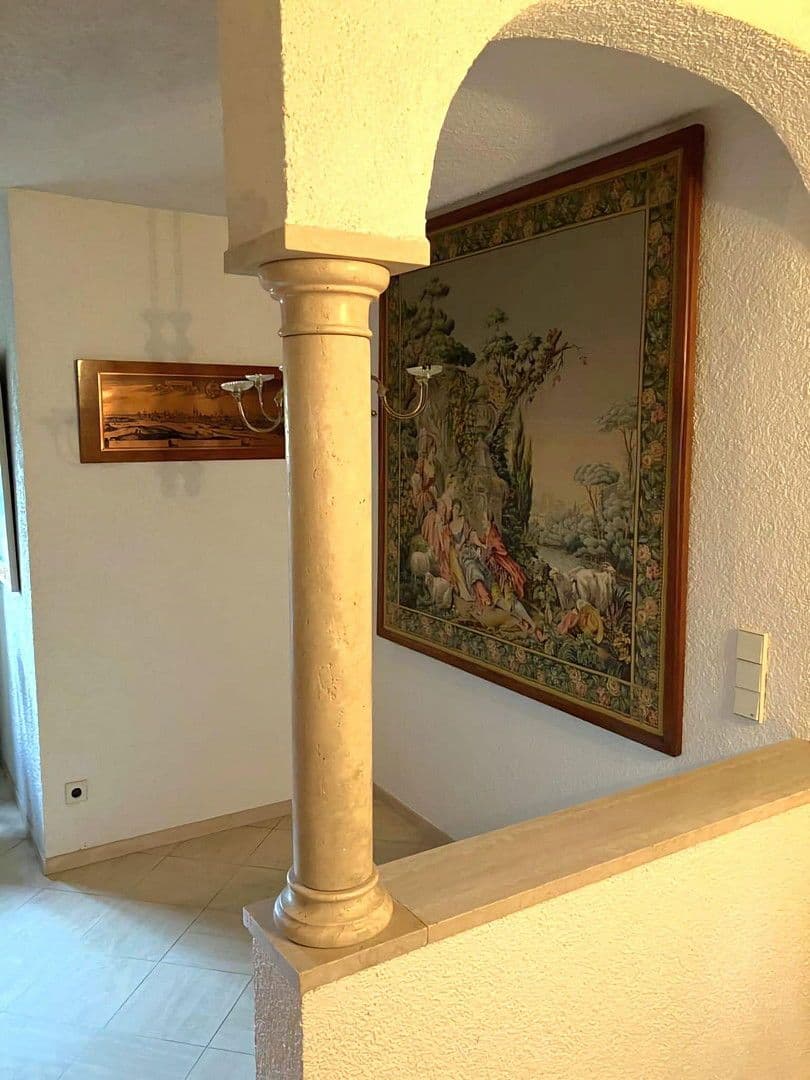 Predaj domu 330 m², pozemek 1.066 m², Riedstadt, Hesensko Predaj domu 330 m², pozemek 1.066 m², Riedstadt, Hesensko