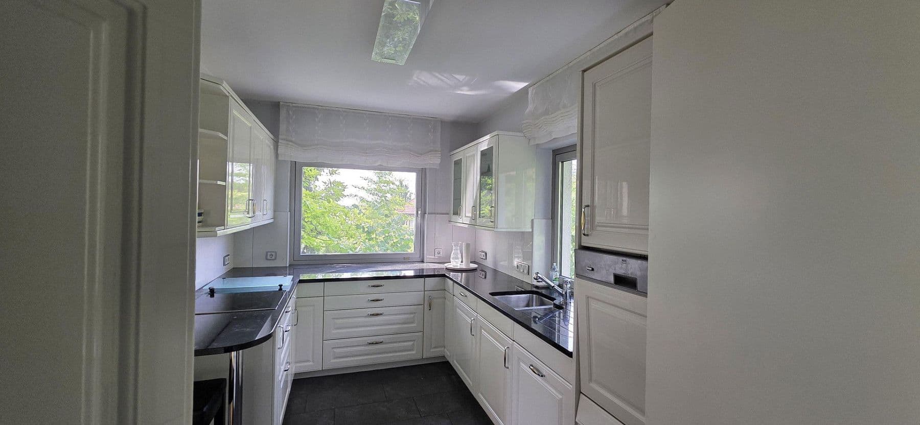 Predaj domu 330 m², pozemek 1.066 m², Riedstadt, Hesensko Predaj domu 330 m², pozemek 1.066 m², Riedstadt, Hesensko