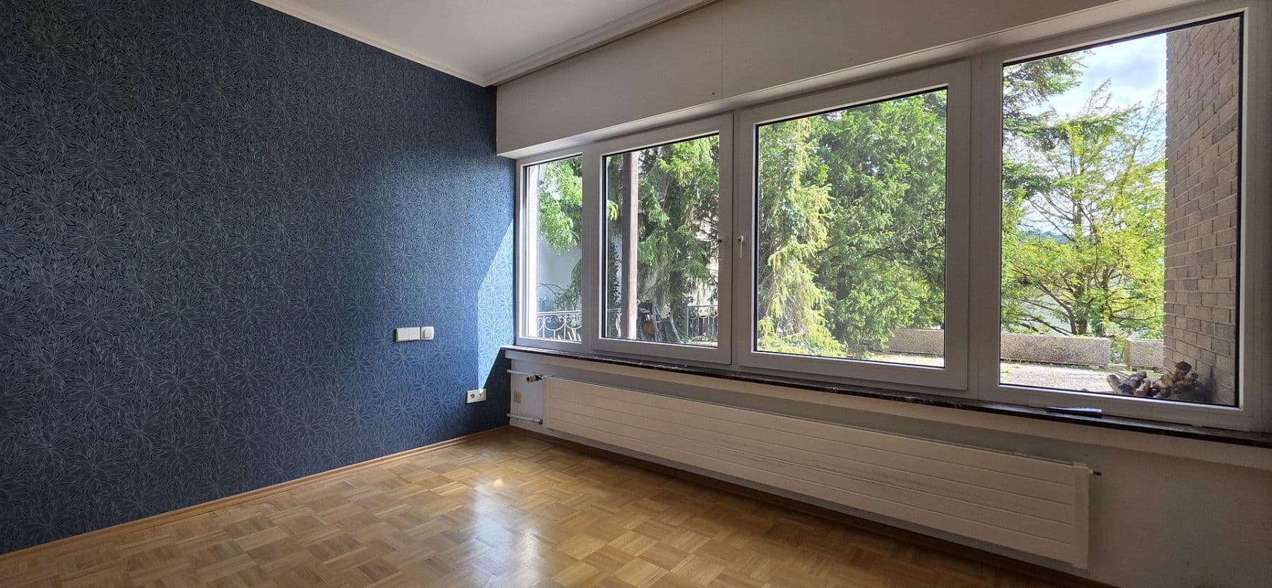 Predaj domu 330 m², pozemek 1.066 m², Riedstadt, Hesensko Predaj domu 330 m², pozemek 1.066 m², Riedstadt, Hesensko