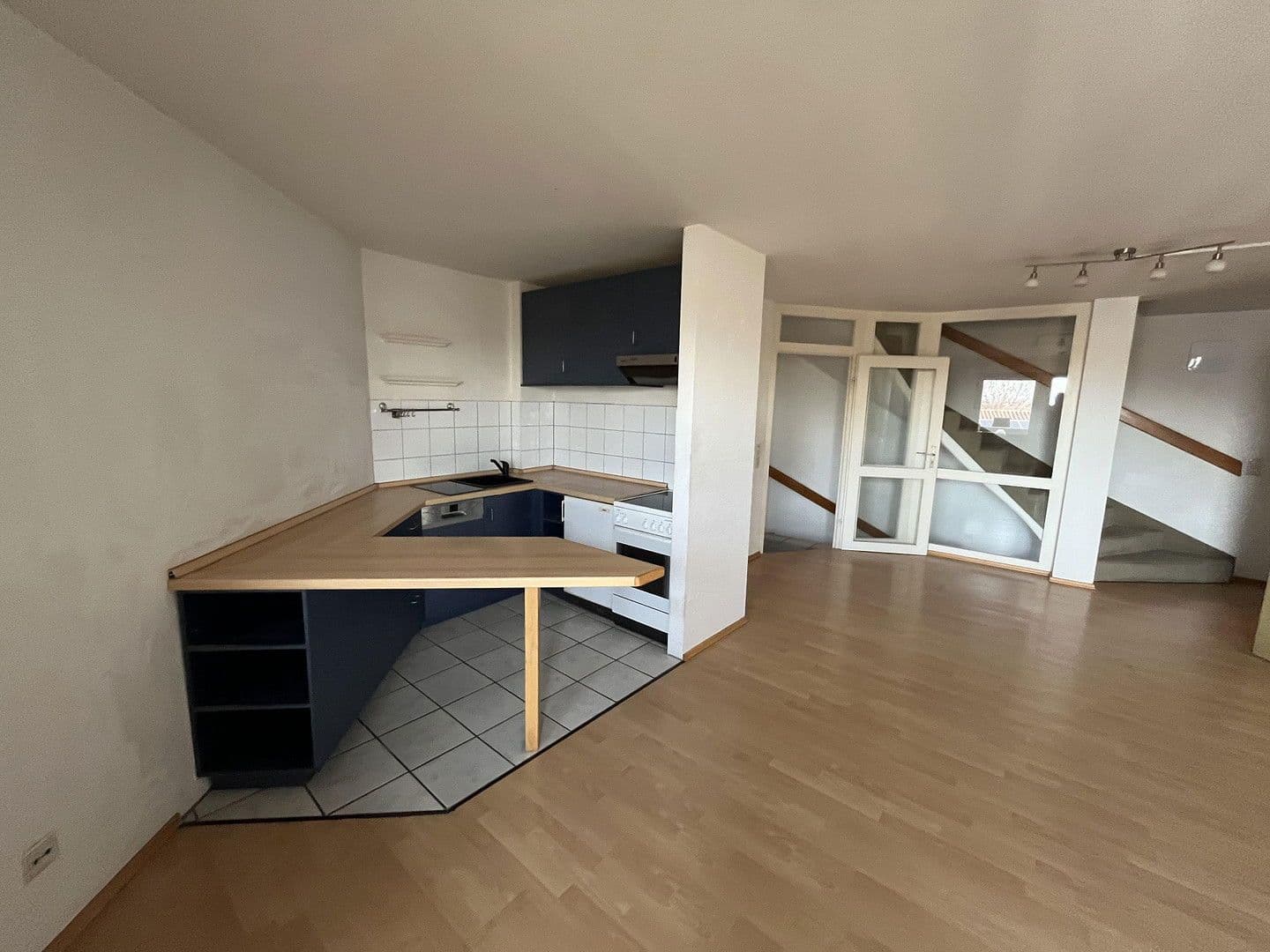 Predaj domu 165 m², pozemek 165 m², Tettnang, Bádensko-Wurttembersko Predaj domu 165 m², pozemek 165 m², Tettnang, Bádensko-Wurttembersko