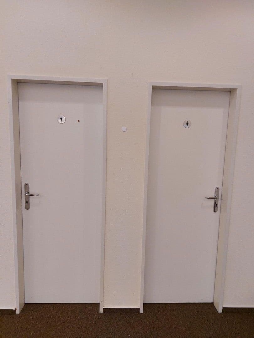 Prenájom kancelárie 160 m², Brunsbek, Šlezvicko-Holštajnsko Prenájom kancelárie 160 m², Brunsbek, Šlezvicko-Holštajnsko