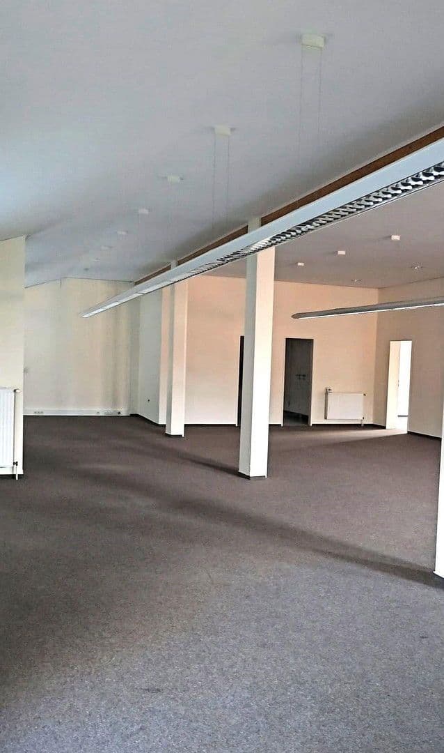 Prenájom kancelárie 160 m², Brunsbek, Šlezvicko-Holštajnsko Prenájom kancelárie 160 m², Brunsbek, Šlezvicko-Holštajnsko