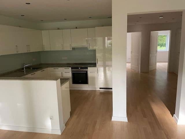 Prenájom bytu 3-izbový 91 m², Holthusenstrasse 40, Hamburg, Hamburg Prenájom bytu 3-izbový 91 m², Holthusenstrasse 40, Hamburg, Hamburg