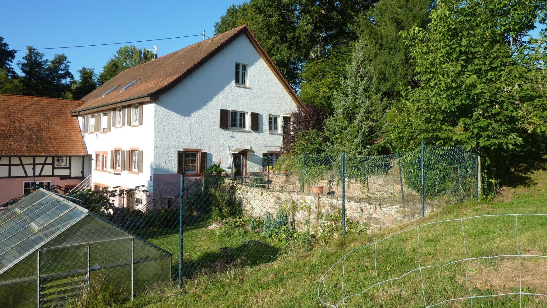 Prenájom bytu 3-izbový 91 m², Keltern, Bádensko-Wurttembersko Prenájom bytu 3-izbový 91 m², Keltern, Bádensko-Wurttembersko