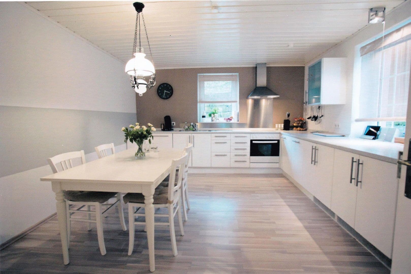 Prenájom bytu 3-izbový 91 m², Keltern, Bádensko-Wurttembersko Prenájom bytu 3-izbový 91 m², Keltern, Bádensko-Wurttembersko