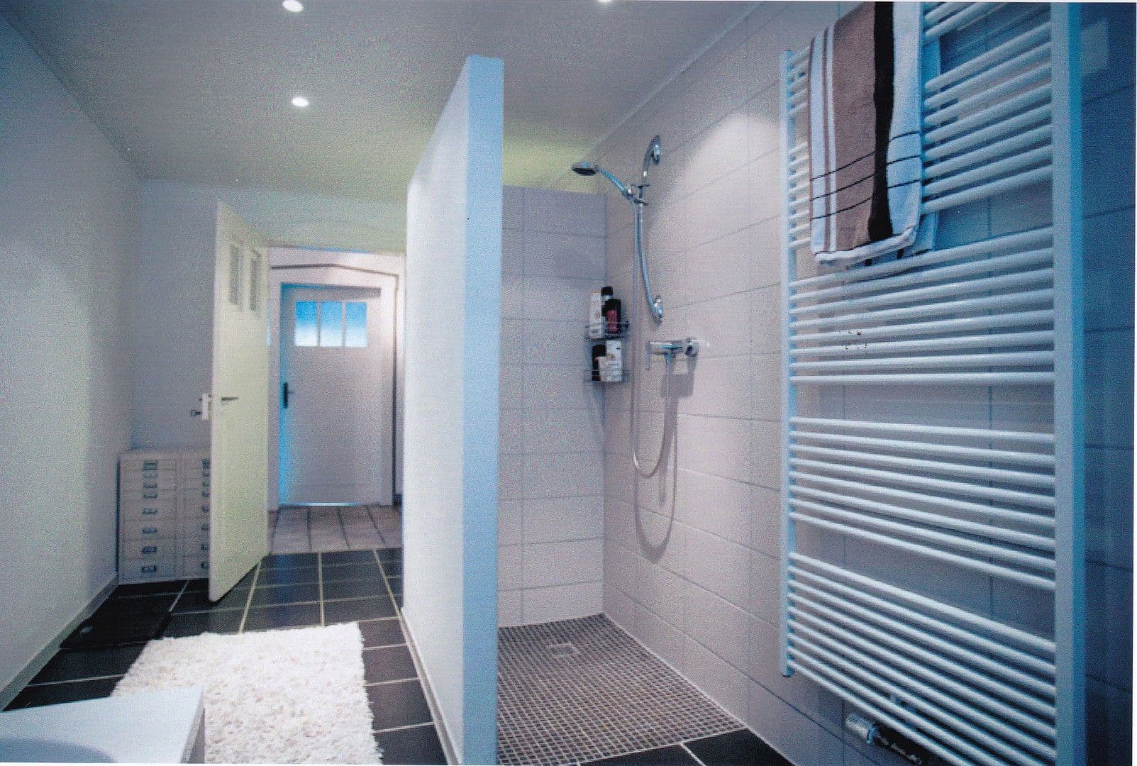 Prenájom bytu 3-izbový 91 m², Keltern, Bádensko-Wurttembersko Prenájom bytu 3-izbový 91 m², Keltern, Bádensko-Wurttembersko