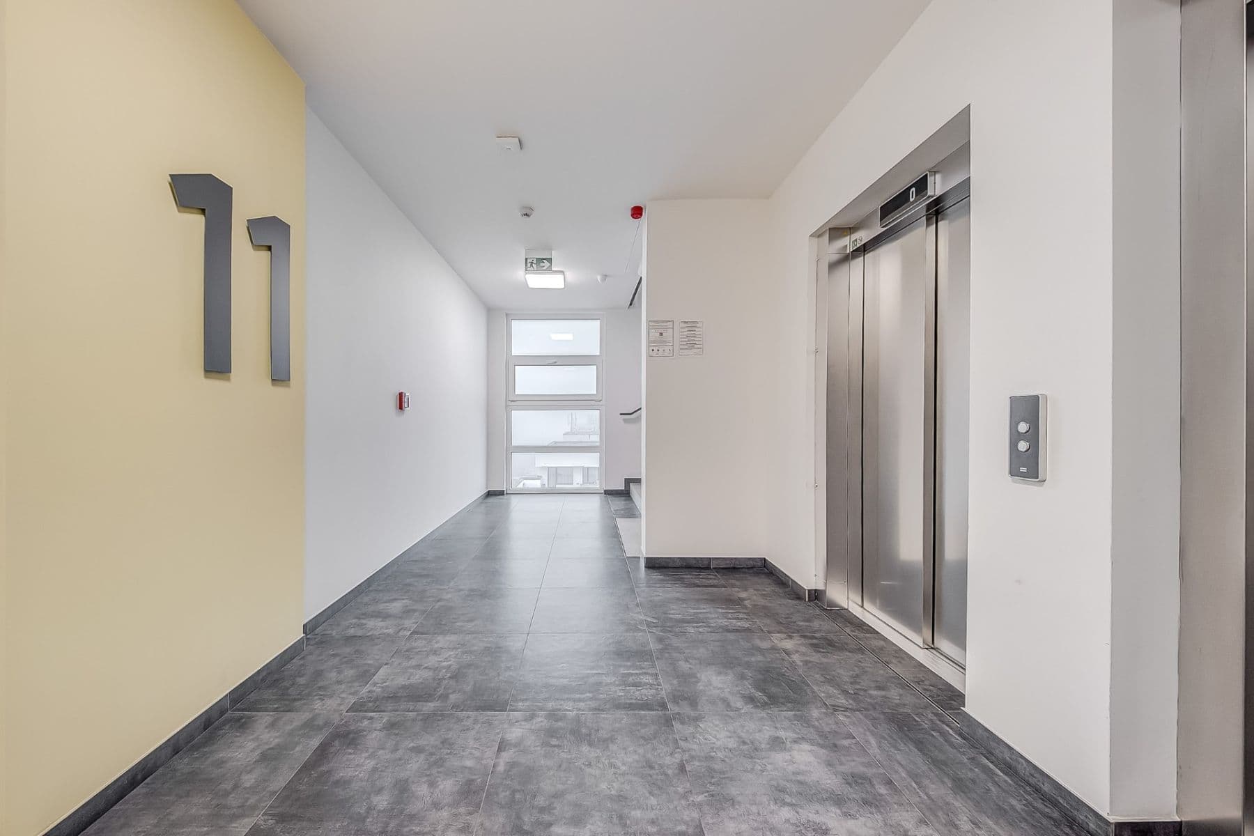 Predaj bytu 3-izbový 69 m², Zvěřinova, Praha, Praha Predaj bytu 3-izbový 69 m², Zvěřinova, Praha, Praha