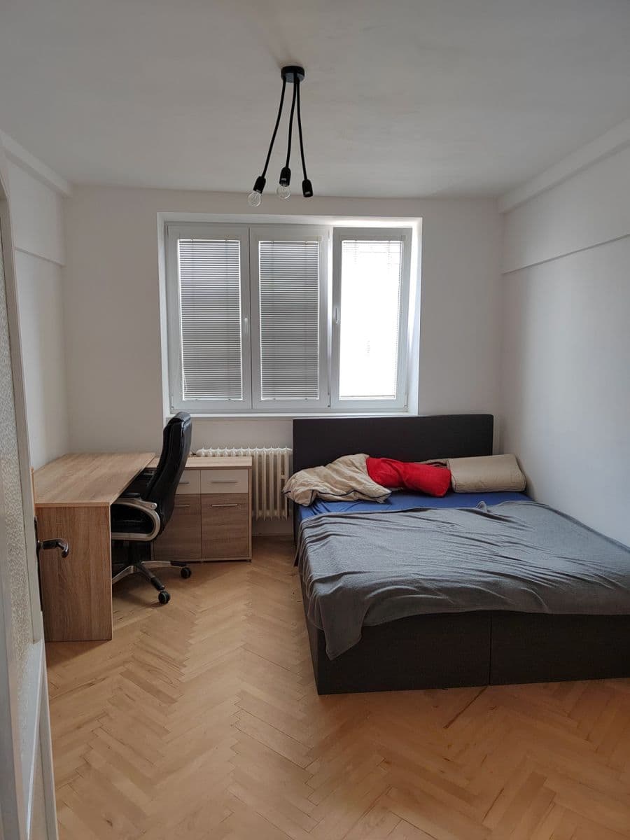 Prenájom bytu 2-izbový 61 m², Bělohorská, Praha, Praha Prenájom bytu 2-izbový 61 m², Bělohorská, Praha, Praha