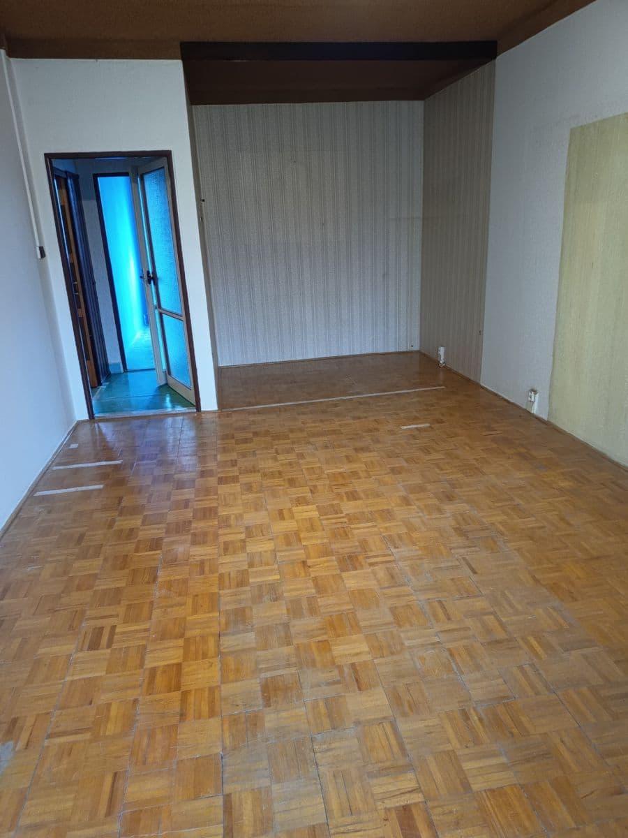 Predaj bytu 3-izbový 74 m², Frýdlantská, Frýdek-Místek, Moravskoslezský kraj Predaj bytu 3-izbový 74 m², Frýdlantská, Frýdek-Místek, Moravskoslezský kraj