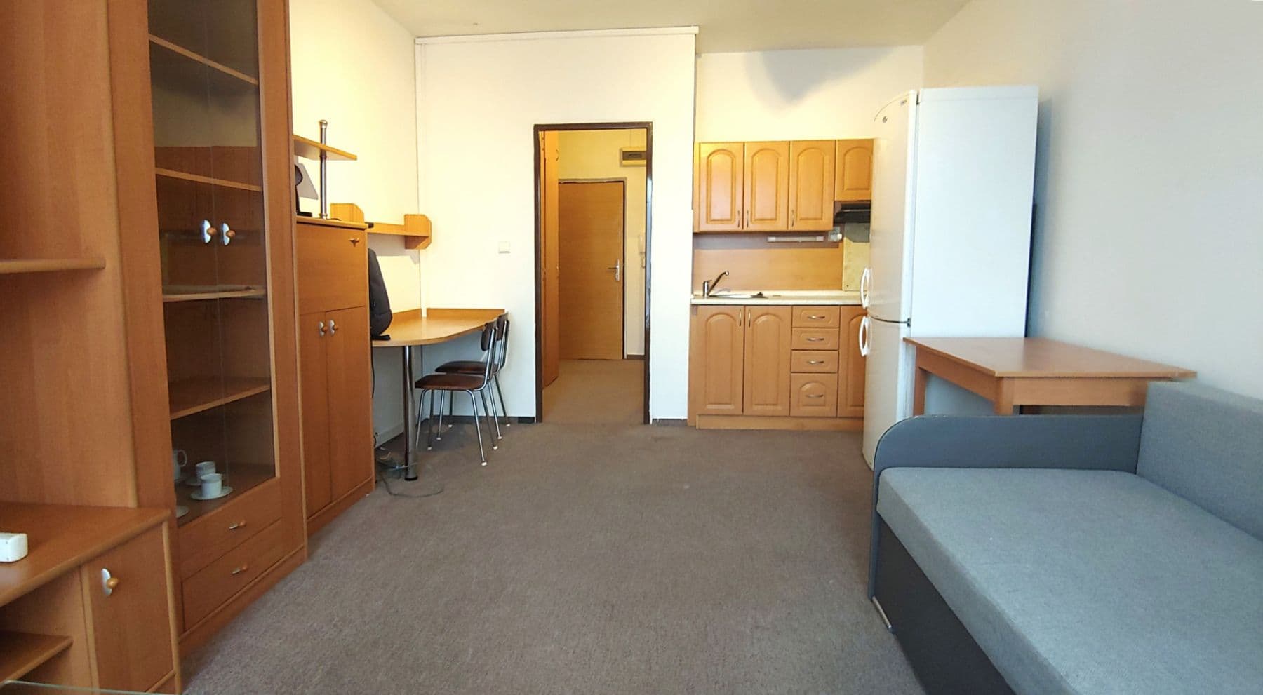 Prenájom bytu 1-izbový 30 m², Maxima Gorkého, Trutnov, Královéhradecký kraj Prenájom bytu 1-izbový 30 m², Maxima Gorkého, Trutnov, Královéhradecký kraj