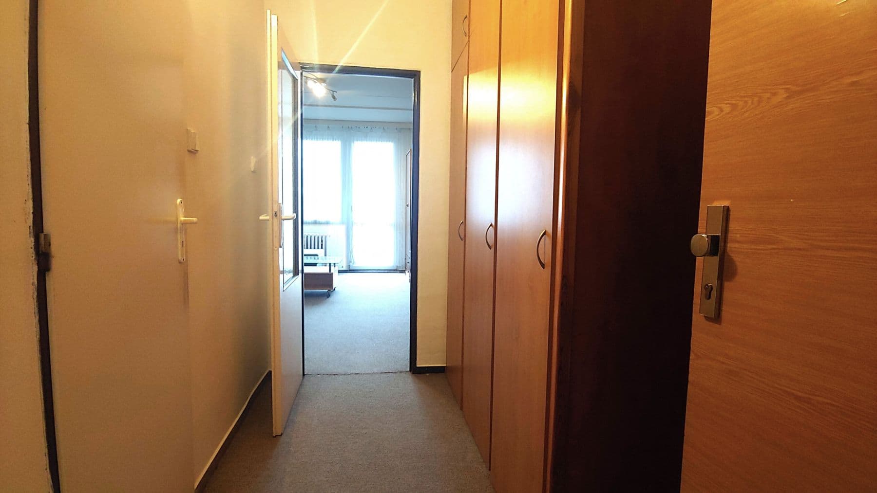 Prenájom bytu 1-izbový 30 m², Maxima Gorkého, Trutnov, Královéhradecký kraj Prenájom bytu 1-izbový 30 m², Maxima Gorkého, Trutnov, Královéhradecký kraj