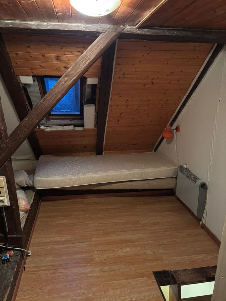 Predaj rekreačného objektu 350 m², pozemek 793 m², Buřenice, Kraj Vysočina Predaj rekreačného objektu 350 m², pozemek 793 m², Buřenice, Kraj Vysočina