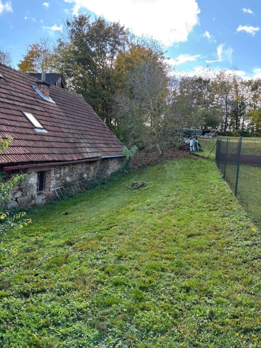 Predaj rekreačného objektu 350 m², pozemek 793 m², Buřenice, Kraj Vysočina Predaj rekreačného objektu 350 m², pozemek 793 m², Buřenice, Kraj Vysočina