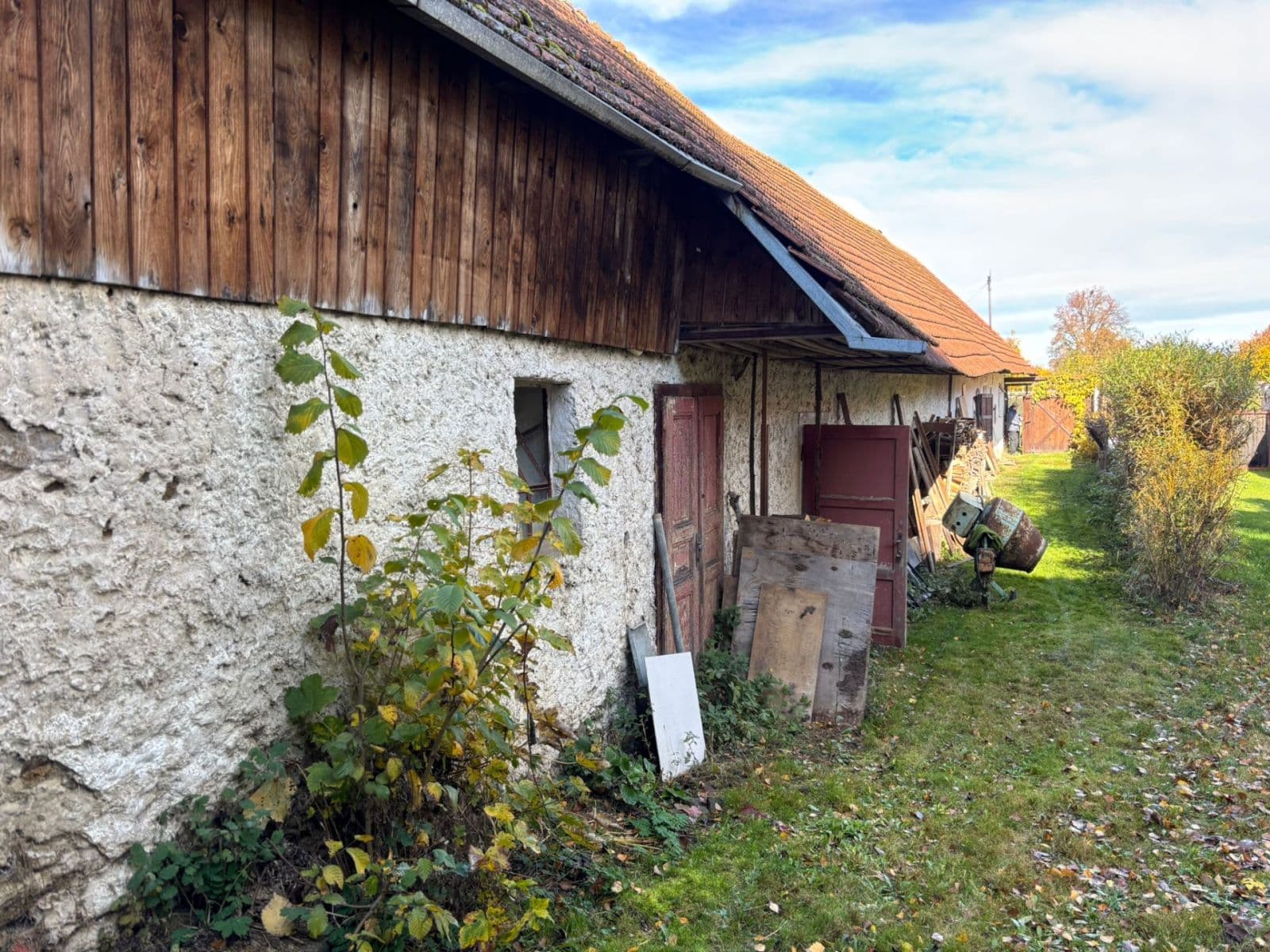 Predaj rekreačného objektu 350 m², pozemek 793 m², Buřenice, Kraj Vysočina Predaj rekreačného objektu 350 m², pozemek 793 m², Buřenice, Kraj Vysočina