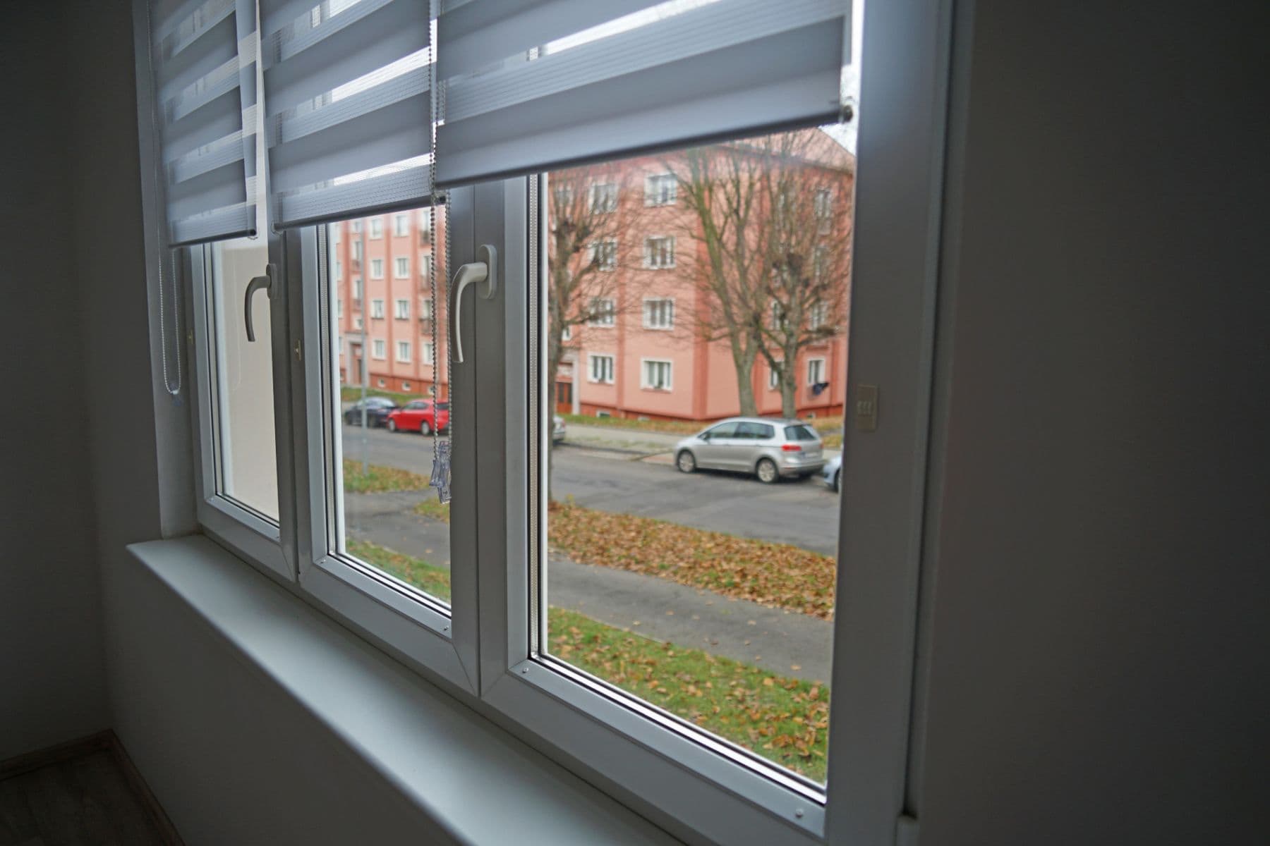 Prenájom bytu 2-izbový 60 m², S. K. Neumanna, Ostrov, Karlovarský kraj Prenájom bytu 2-izbový 60 m², S. K. Neumanna, Ostrov, Karlovarský kraj