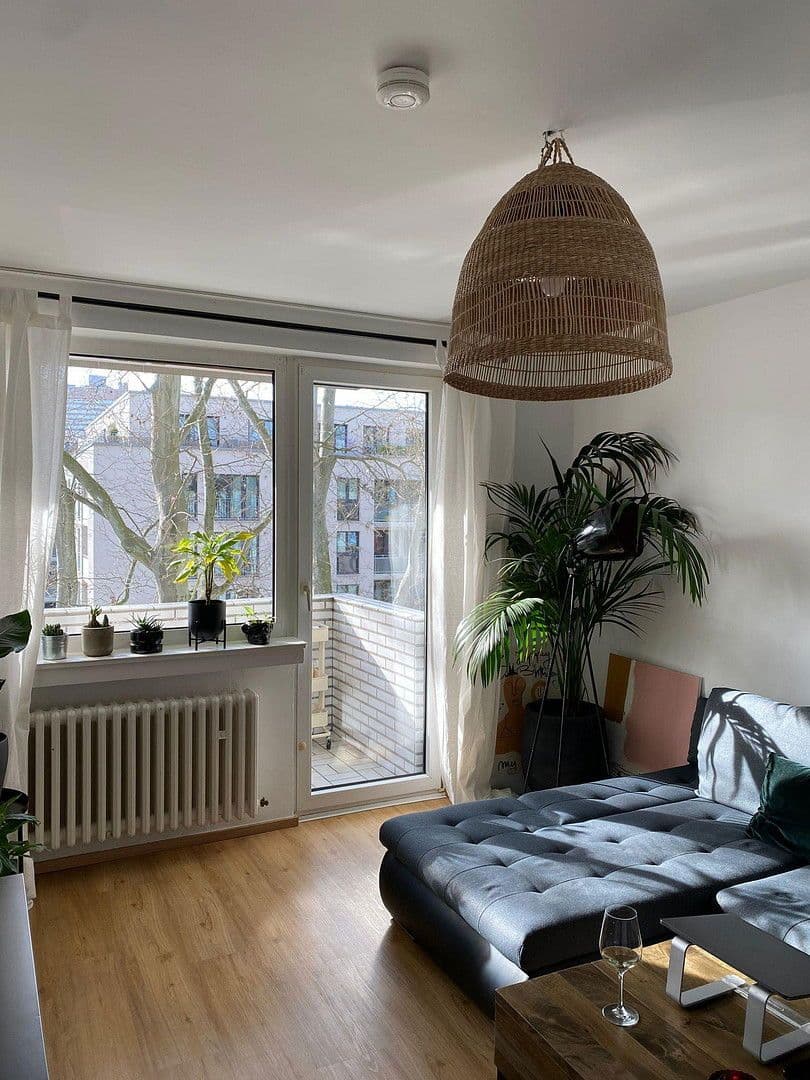 Predaj bytu 2-izbový 48 m², Köln, Severné Porýnie - Westfálsko Predaj bytu 2-izbový 48 m², Köln, Severné Porýnie - Westfálsko