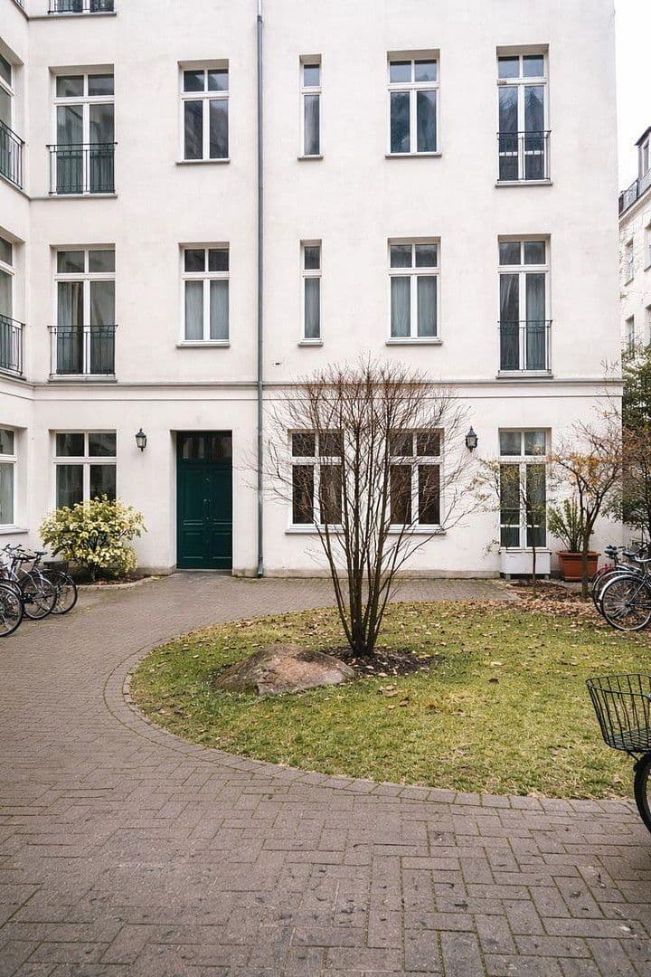 Predaj bytu 1-izbový 24 m², Berlin, Berlín Predaj bytu 1-izbový 24 m², Berlin, Berlín