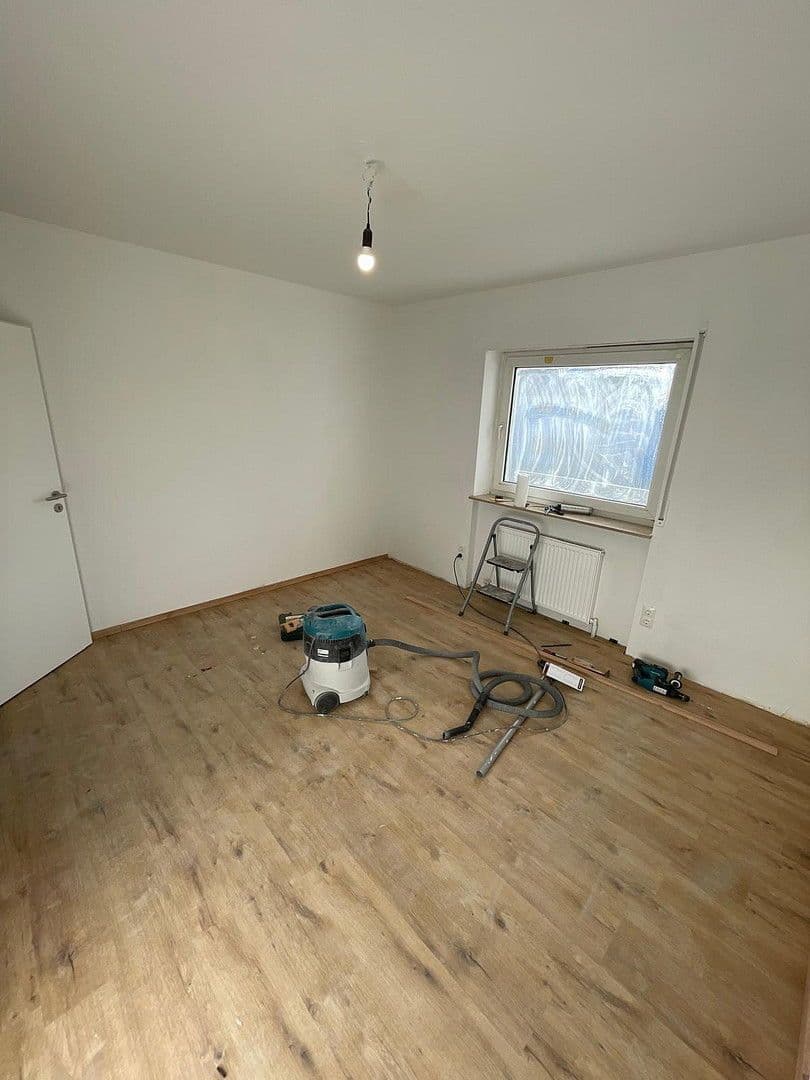 Prenájom bytu 3-izbový 85 m², Richard-Wagner-Str. 27, Biblis, Hesensko Prenájom bytu 3-izbový 85 m², Richard-Wagner-Str. 27, Biblis, Hesensko