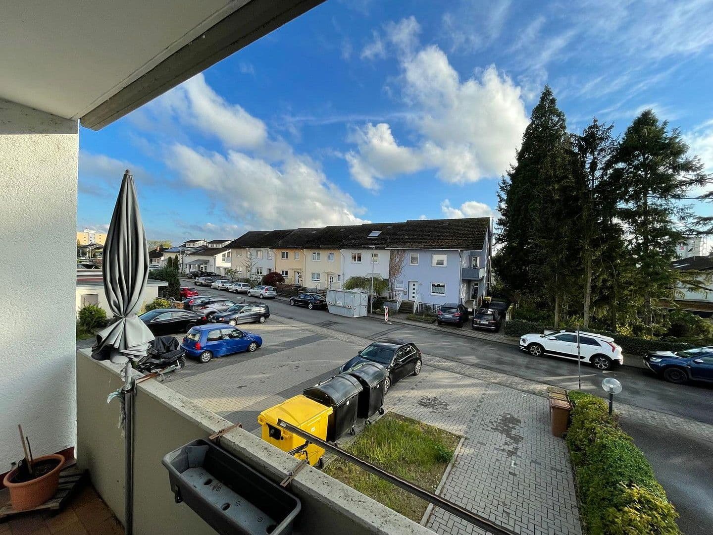 Prenájom bytu 3-izbový 85 m², Richard-Wagner-Str. 27, Biblis, Hesensko Prenájom bytu 3-izbový 85 m², Richard-Wagner-Str. 27, Biblis, Hesensko